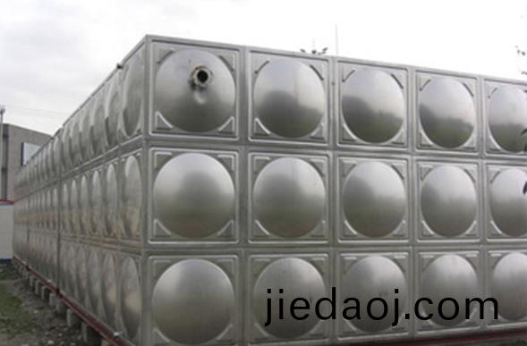 豐(feng)富的(de)産(chan)品種(zhong)類(lei)